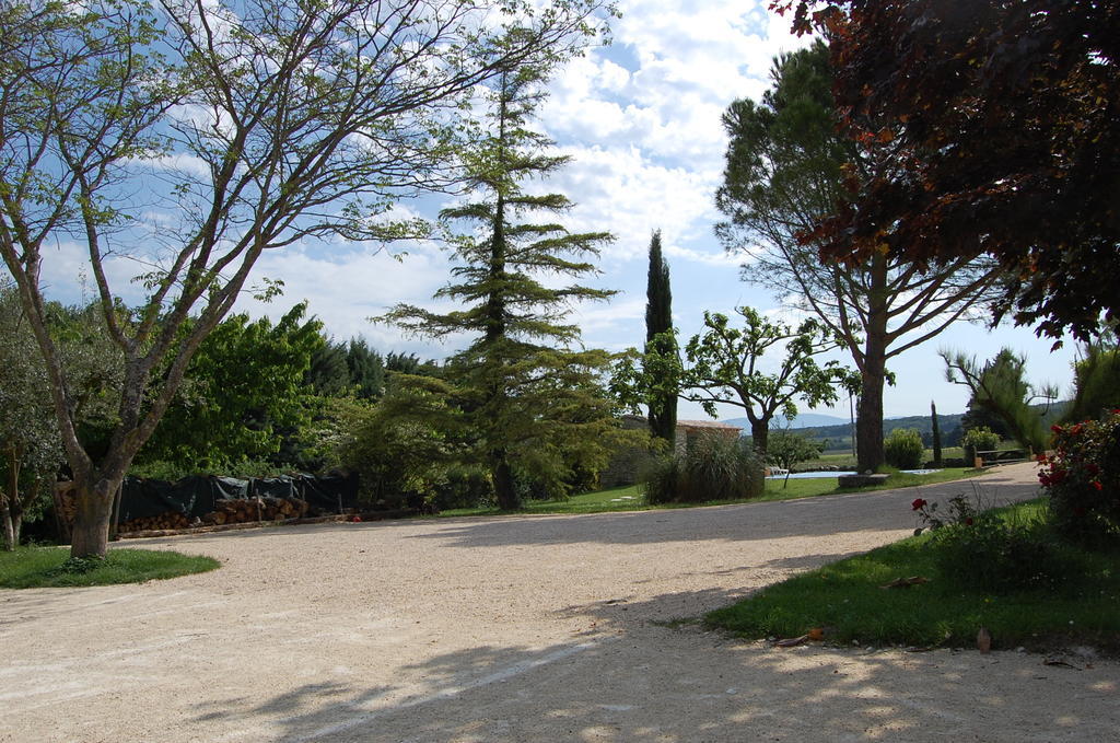 Gite Le Gre Chantemerle-les-Grignan Ruang foto